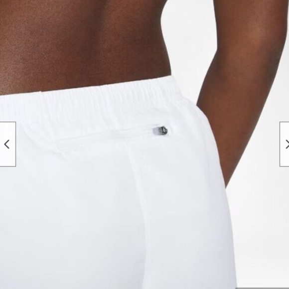 NWT Nike Women's Tempo Modern Embossed 4" White Running Shorts - Picture 2 of 7